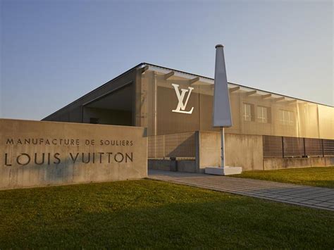 louis vuitton manifattura fiesso d'artico|louis vuitton italy.